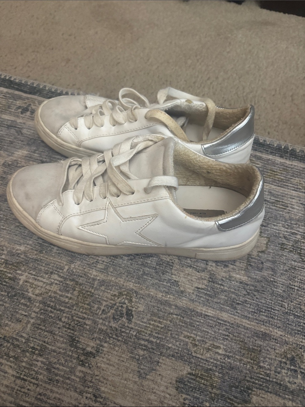 Steven By Steve Madden White Leather Star-Accent Sneakers with Silver Heel